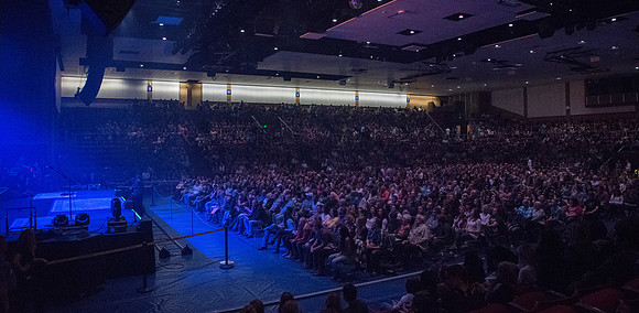 American Idol Winner Scotty McCreery performs Center Stage in the Hart Auditorium.