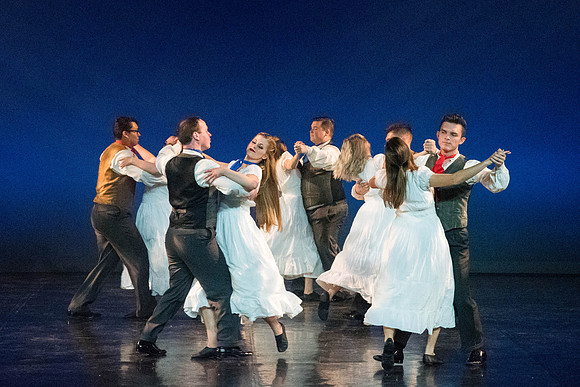 Department of Theatre and Dance showcase the power of art through this semester’s Extravadance theme, “Art Embodied.” Using famous works of art as their inspiration, t­­he dancers express various art