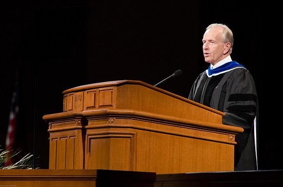 Elder W. Craig Zwick, of the First Quorum of the Seventy, speaks to graduates at the Fall Graduation Commencement Ceremony.