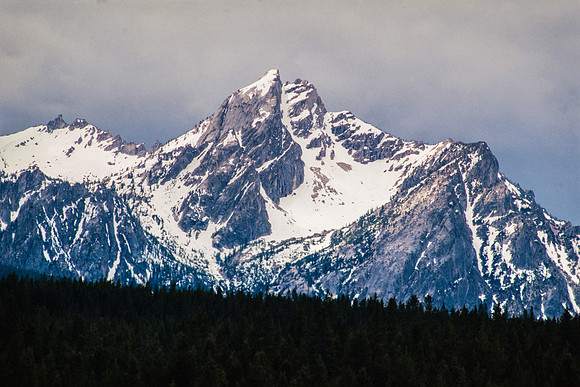 Sawtooth Mountains