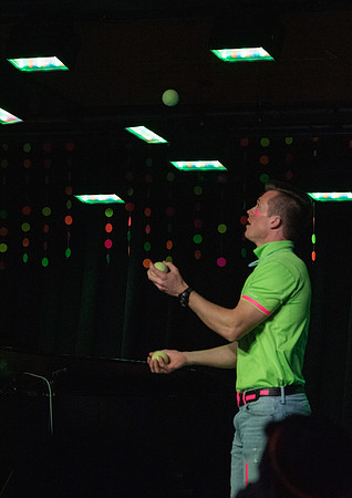 New student talent show - Apr 2022