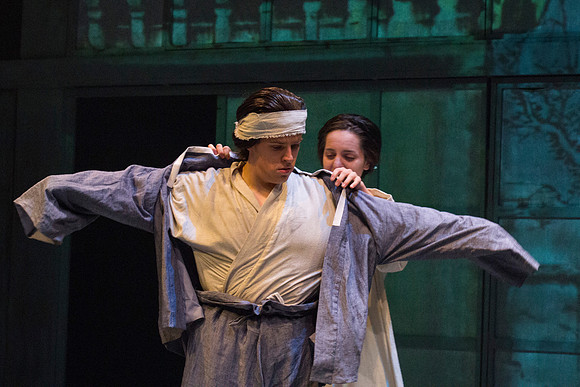 Tree-ear is an orphan boy in a Korean potters' village. He is content living with Crane-man under a bridge barely surviving on scraps of food. All that changes when he sees master potter Min making hi