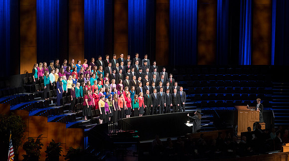 University Choir sings a musical selection during Commencement exercises. Photo by Leanna Davidson