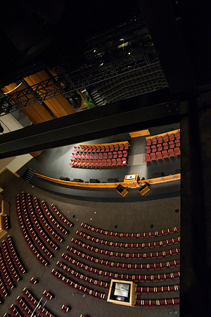 Human Resources takes new employees on a tour of the BYU-Idaho Center.