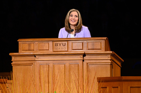 Sister Kelly Eyring speaking at the first Devotional of Winter semester.