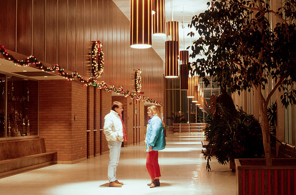 Christmas Tree Lane, 1990