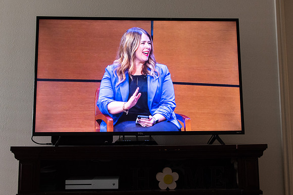 University Forum was broadcast online. Members of Faculty and administration taught students how to successfully enter into a career in times of economic challenges.
