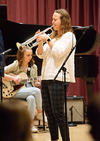 Performance of two jazz bands held at the Ensemble Hall.