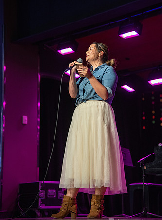 New student talent show - Apr 2022