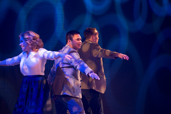 Dance group, Fantastic Four, give an upbeat and refreshing routine.