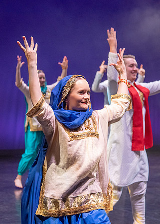 Students performing on Extravadance.
