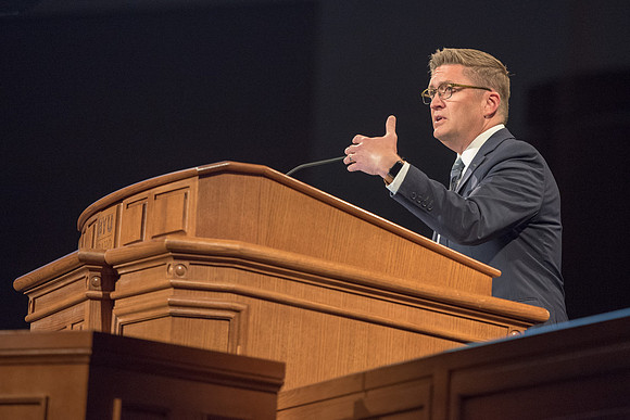 Get Connected is BYU-Idaho's Freshmen orientation that includes activities, dances, performances, and more.