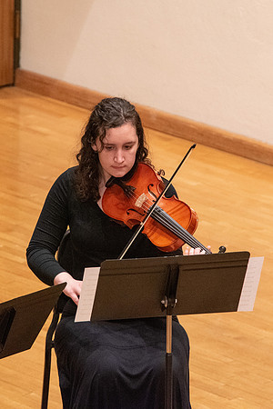 Students of Sue Neimoyer and R. Michael Wahlquist performed at the Snow Recital Hall.