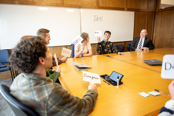 Focus Group Marketing - Mar 2025