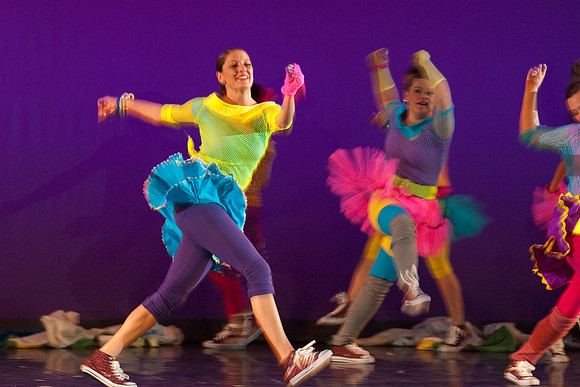 Students perform in dress rehearsal of Extravadance dance performance- Jul 2010
