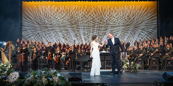 Christmas show with Laura Osnes at the I-Center