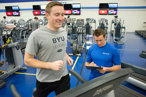 BYU-Idaho Personal Trainers work with students on their fitness goals.