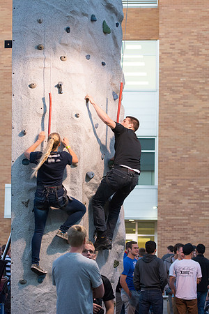 Students have fun at i-night activities before the start of the new semester.