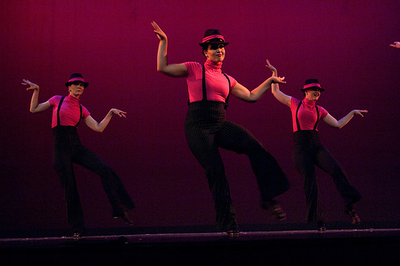 Students perform in dress rehearsal of Extravadance dance performance- Jul 2010