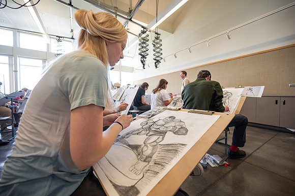 Students drawing in the Spori 340 Drawing Studio
