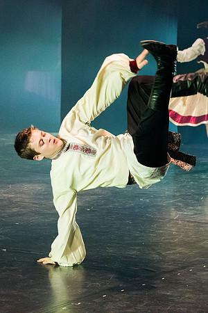 Department of Theatre and Dance showcase the power of art through this semester’s Extravadance theme, “Art Embodied.” Using famous works of art as their inspiration, t­­he dancers express various art