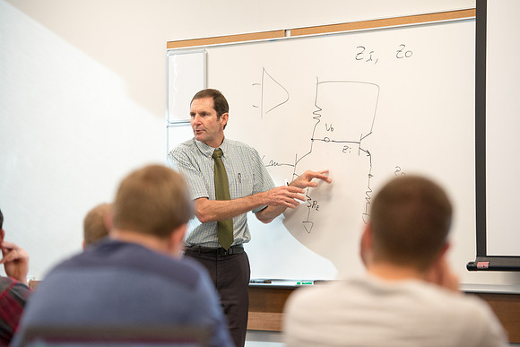 Jody Swenson teaches a class in the new Science and Techonolgy Center.