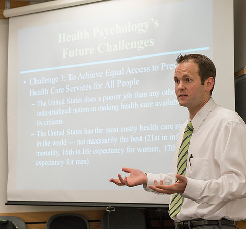 Rob Wright, an adjunct faculty, teaches an advanced Health Psychology class.