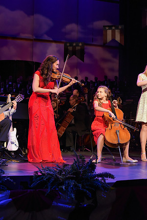 Patriots & Pioneers 2017.  BYU-Idaho Choirs and Orchestra combine with guest artist to celebrate America.