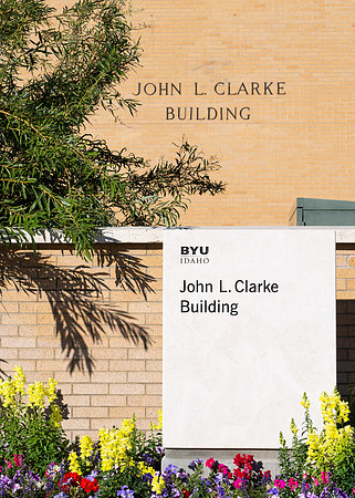 Campus Fall - Oct 2024