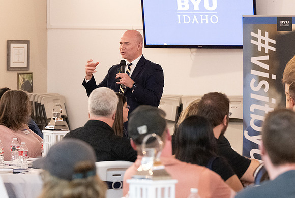 Alumni in the Cache Valley area gather at Eagles Landing Event Center, in Smithfield, Utah and get the chance to listen to and meet President Meredith.