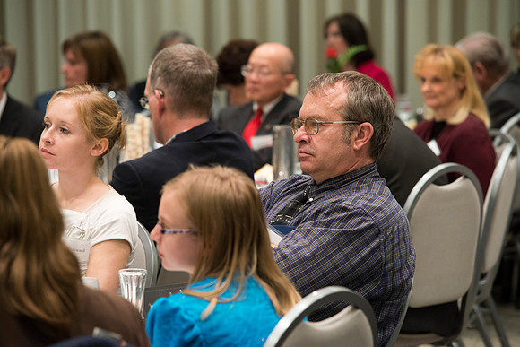 Eliza R. Snow Award members and guest enjoy an evening of god food and entertainment honoring Rick and Cheryl Hansen for their service towards the Arts.