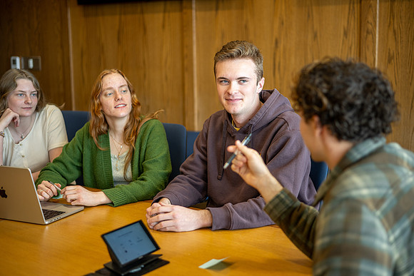 Focus Group Marketing - Mar 2025