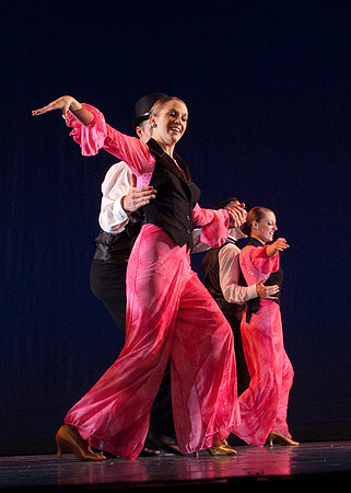 Students perform in dress rehearsal of Extravadance dance performance- Jul 2010
