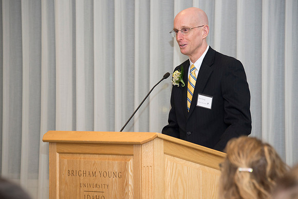 The Eliza R. Snow Society Honors Florence Bowman as she receives the Eliza R. Snow Award.
