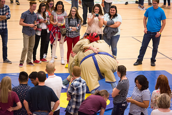 Students have fun at i-night activities before the start of the new semester.