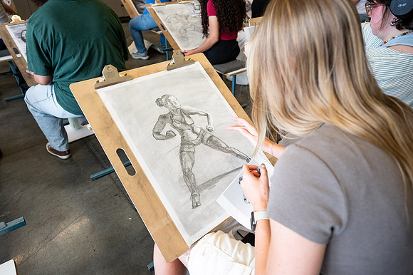 Students drawing in the Spori 340 Drawing Studio