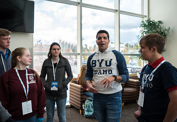 Prospective students and parents tour campus and participate in various activities. Fall Semester.