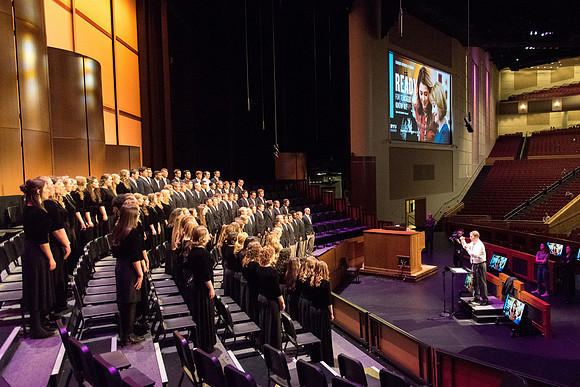 Men and women combined choir