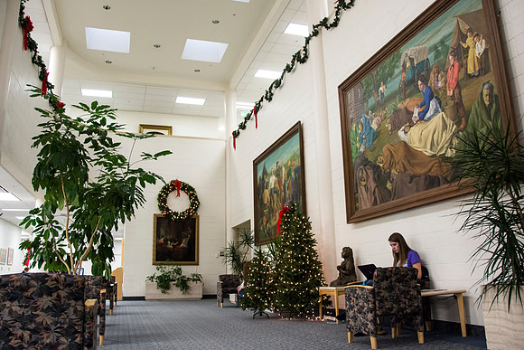 Chrsitmas decorations in the Taylor Building