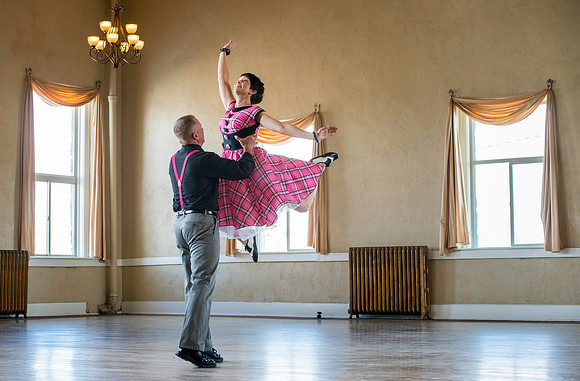 Online recruiting marketing photos. Adam & Jennifer Anderson