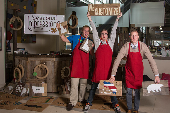 Seasonal Impressions is a craft and home decor company run by an IBC group.