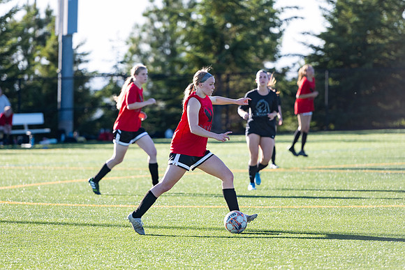 Womens Competitive Soccer - Jun 2024