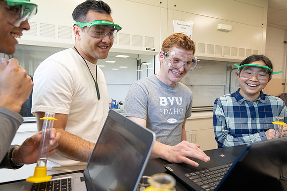 Chem 105 Classroom Interactions - May 2025